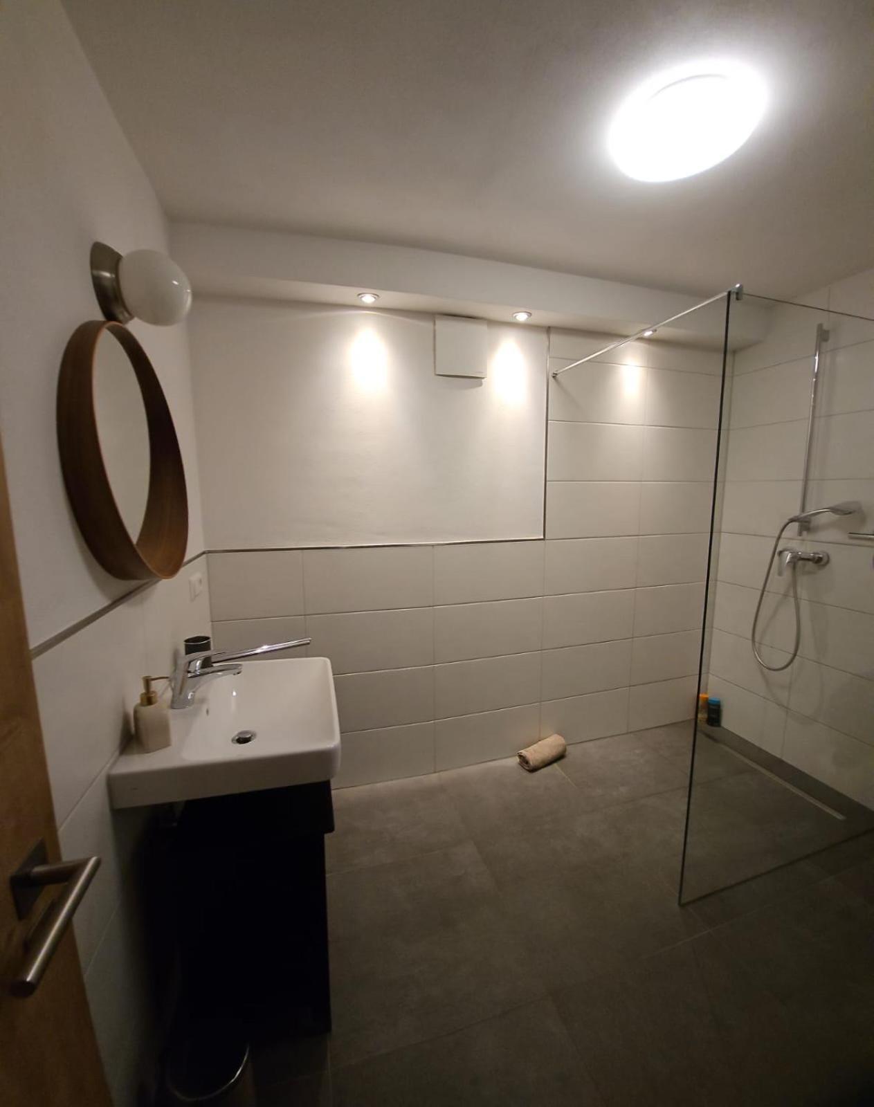 Modernes Apartment Gondelsheim 外观 照片